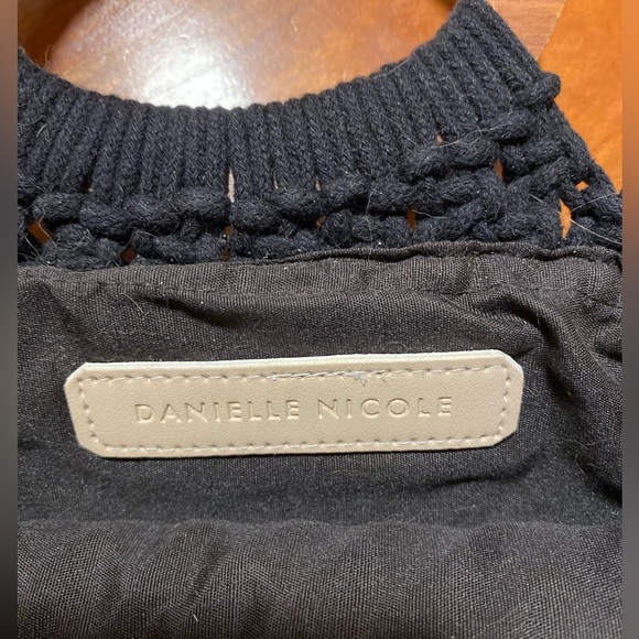 Danielle Nicole Woven Fringe Bag - Picture 5 of 5